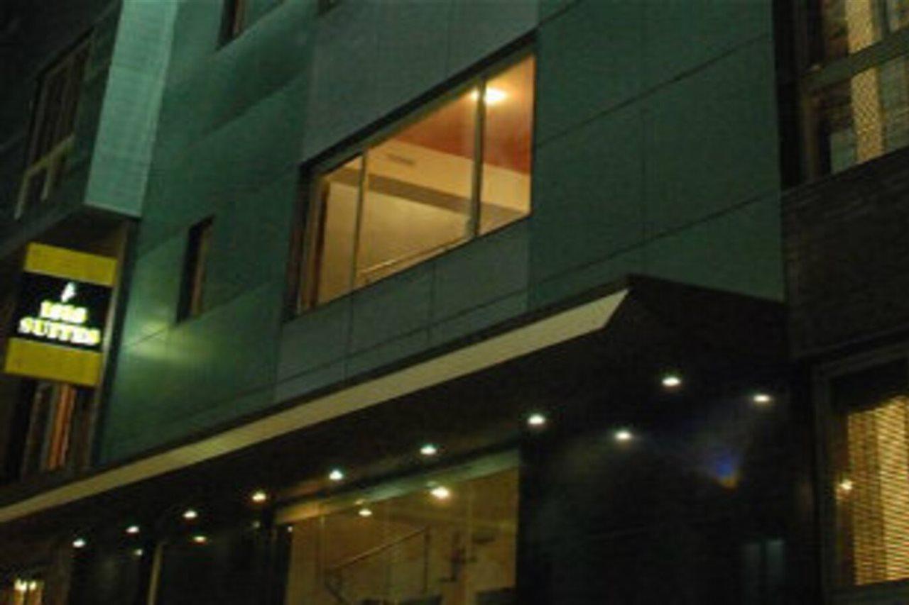 Treebo Edha Suites Koramangala バンガロール エクステリア 写真