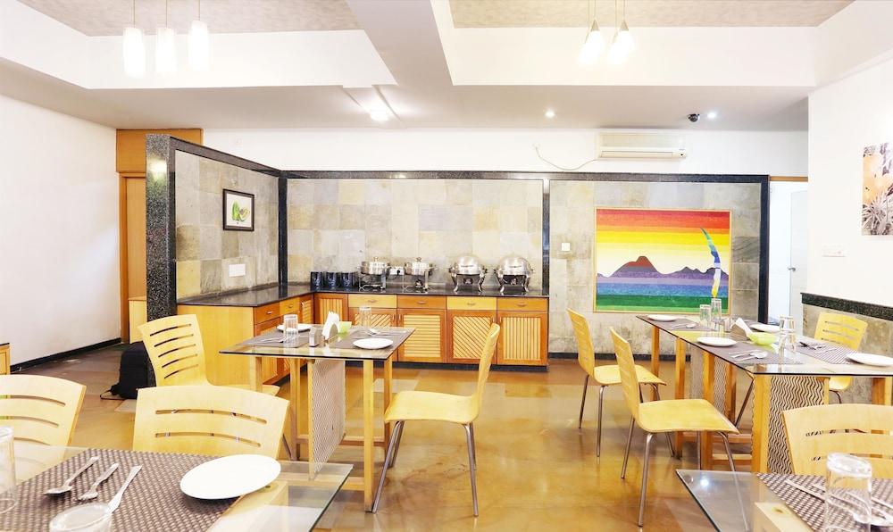 Treebo Edha Suites Koramangala バンガロール エクステリア 写真