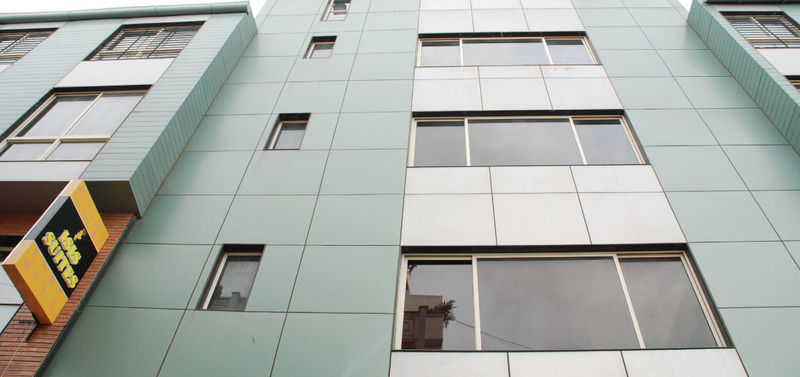 Treebo Edha Suites Koramangala バンガロール エクステリア 写真